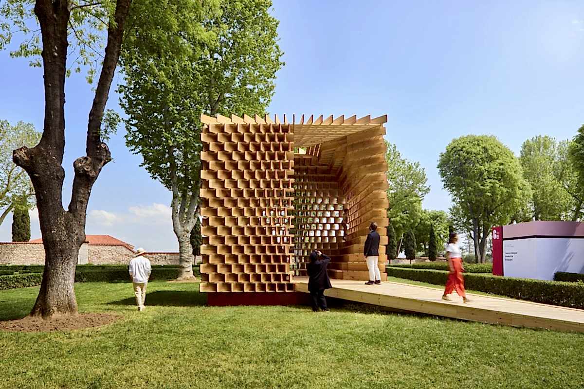 Pavilion of the Moment in Istanbul 1
