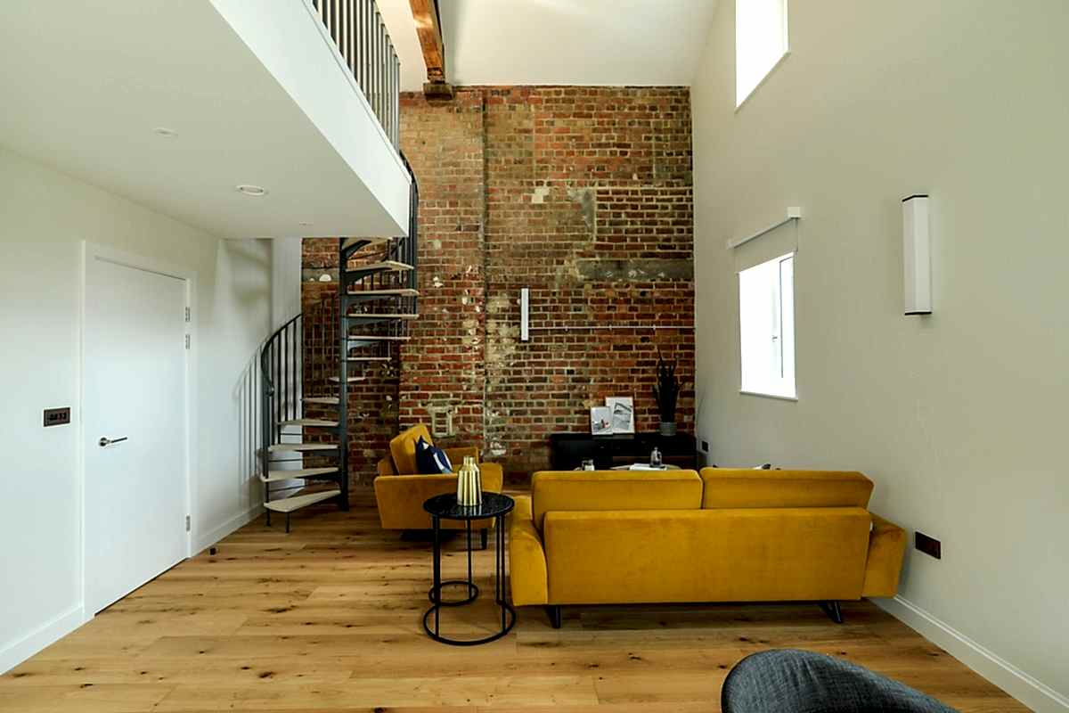 Want to live in Dane's Yard? 3